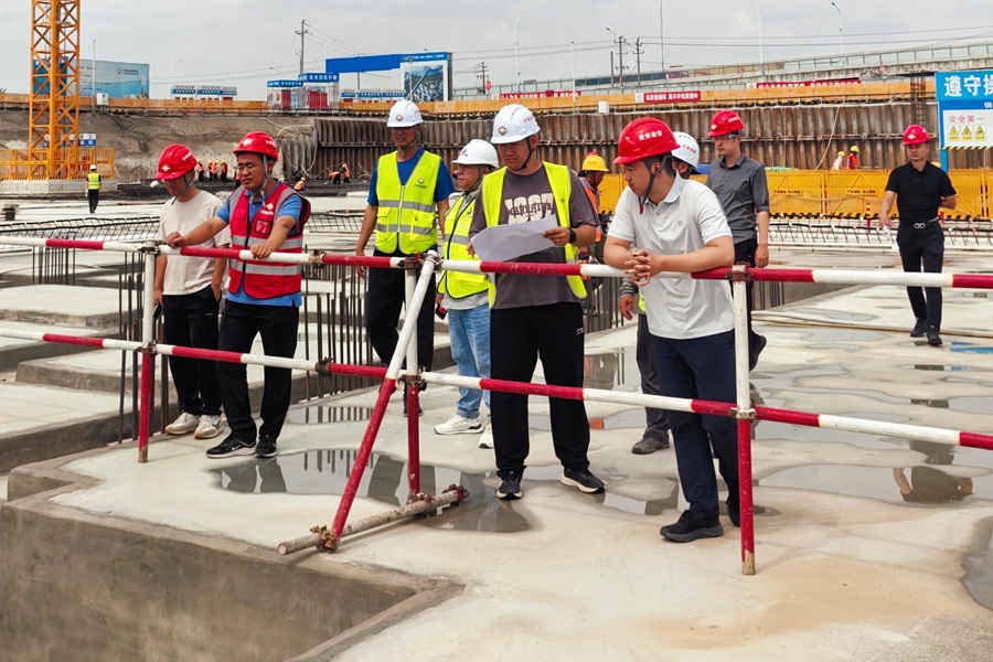 铁军筑基 筑牢腾飞根基 城建建筑公司丁太鲁安置房项目A-11地块桩基工程 圆满收官