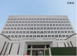 边检楼外形初见雏形 集团济南遥墙机场配套设施项目2#边检业务用房外墙 真石漆分项工程顺利完工