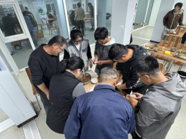 倏忽秋又尽 今朝恰立冬 城建建筑公司起步区大桥片区D-4地块项目部开展 “立冬包饺子 温情暖寒冬”活动