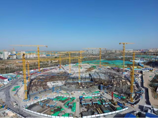集团济南市起步区游泳馆项目 率先冲出“正负零”