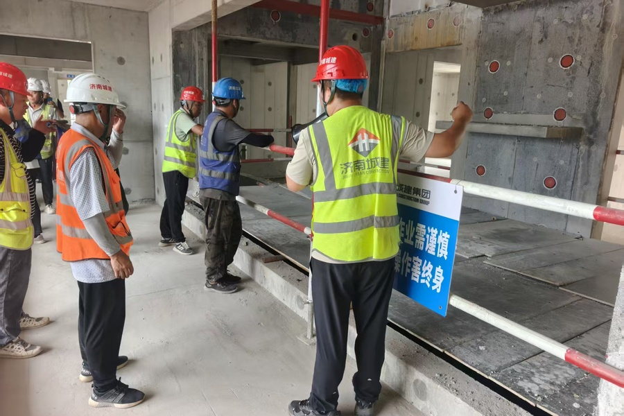 以点带面促提升 城建建筑公司张刘安置房项目部开展安全标准化现场宣贯